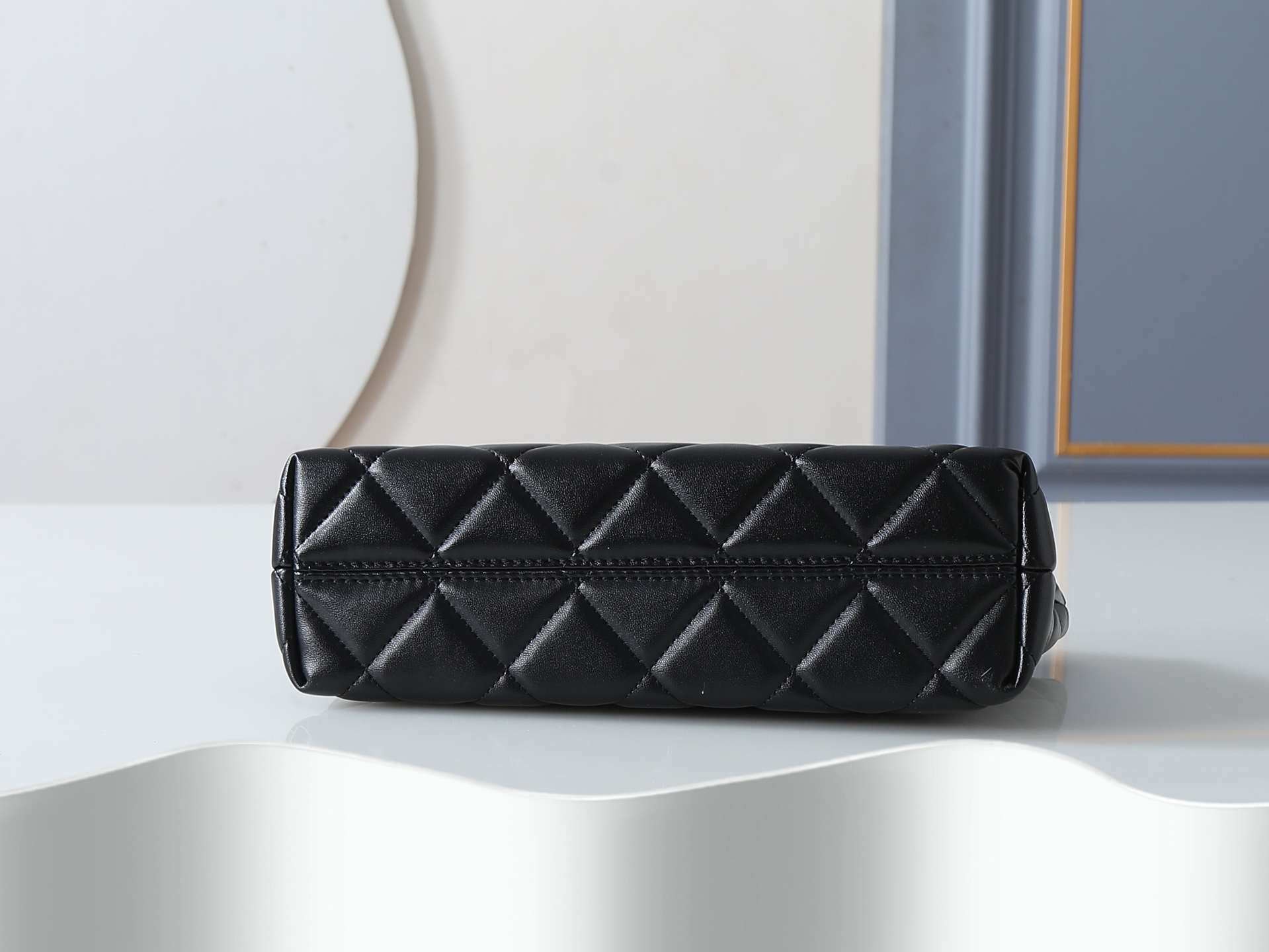 Chanel Shoulder Bag 4940 in Black