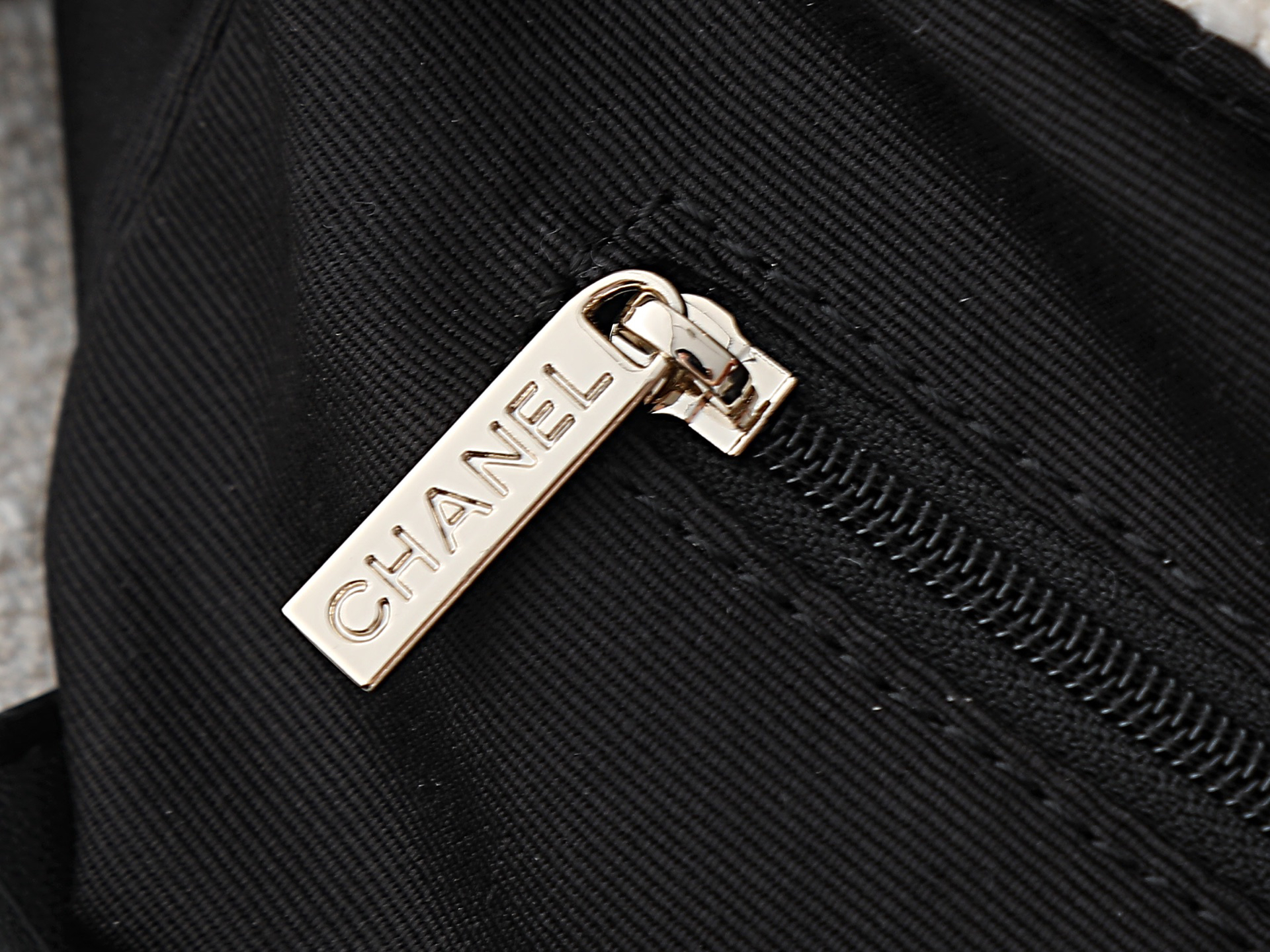 Tote Bag 3257 in Black
