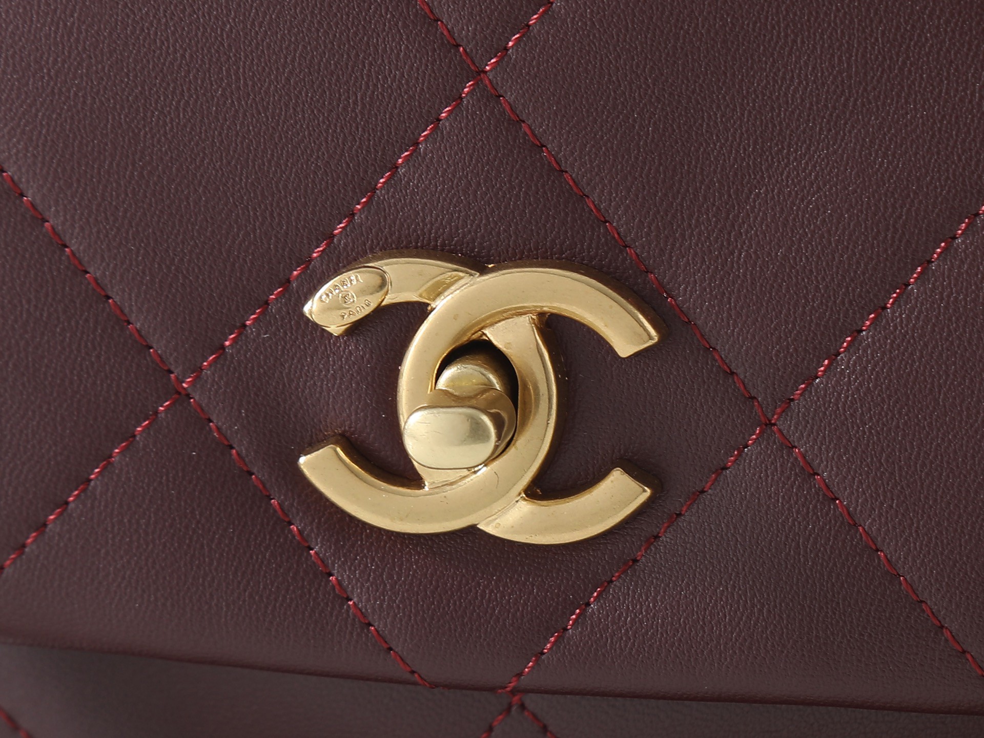 Chanel Shoulder Bag 6112