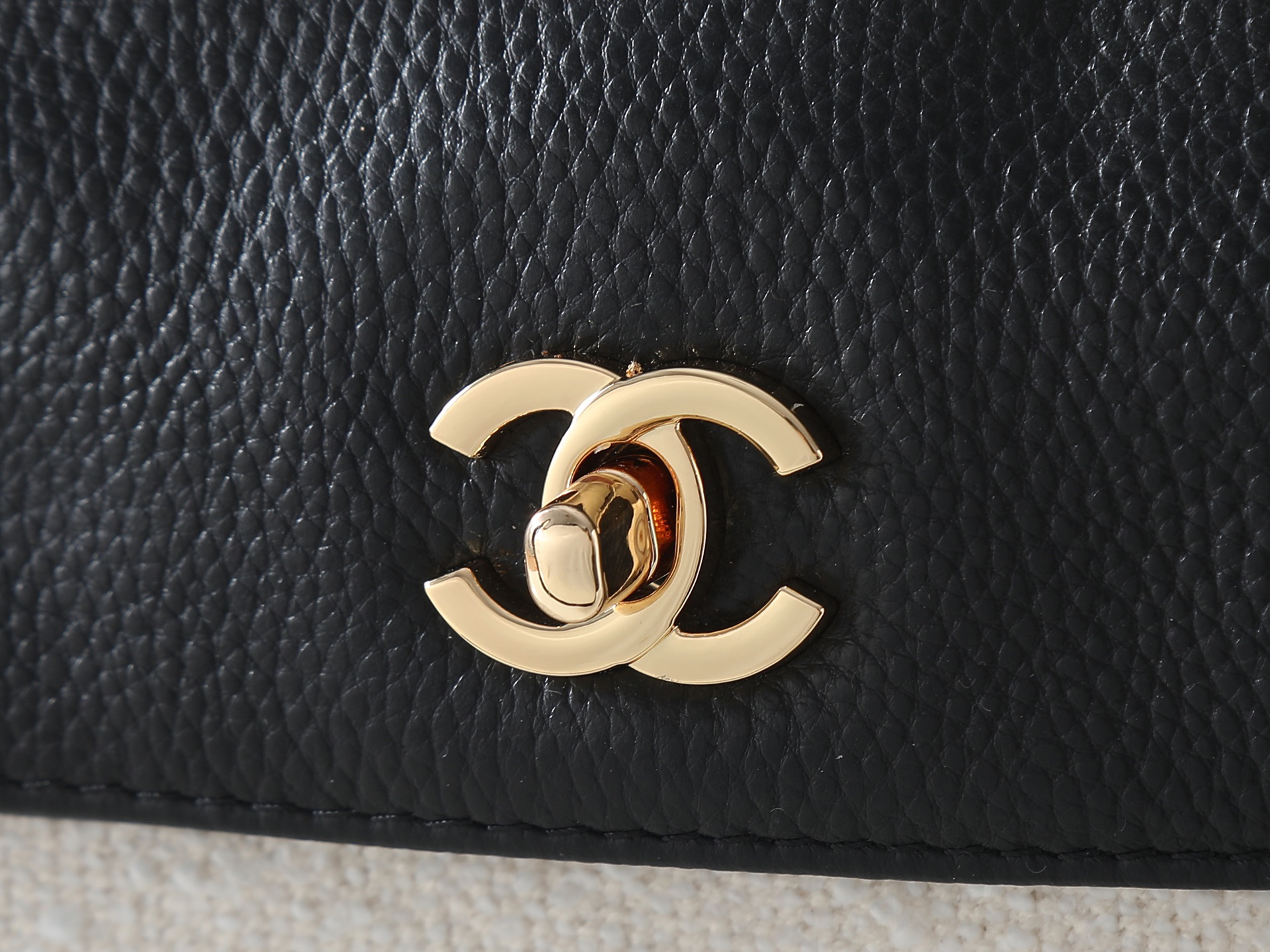 Handbag 6289 in Black