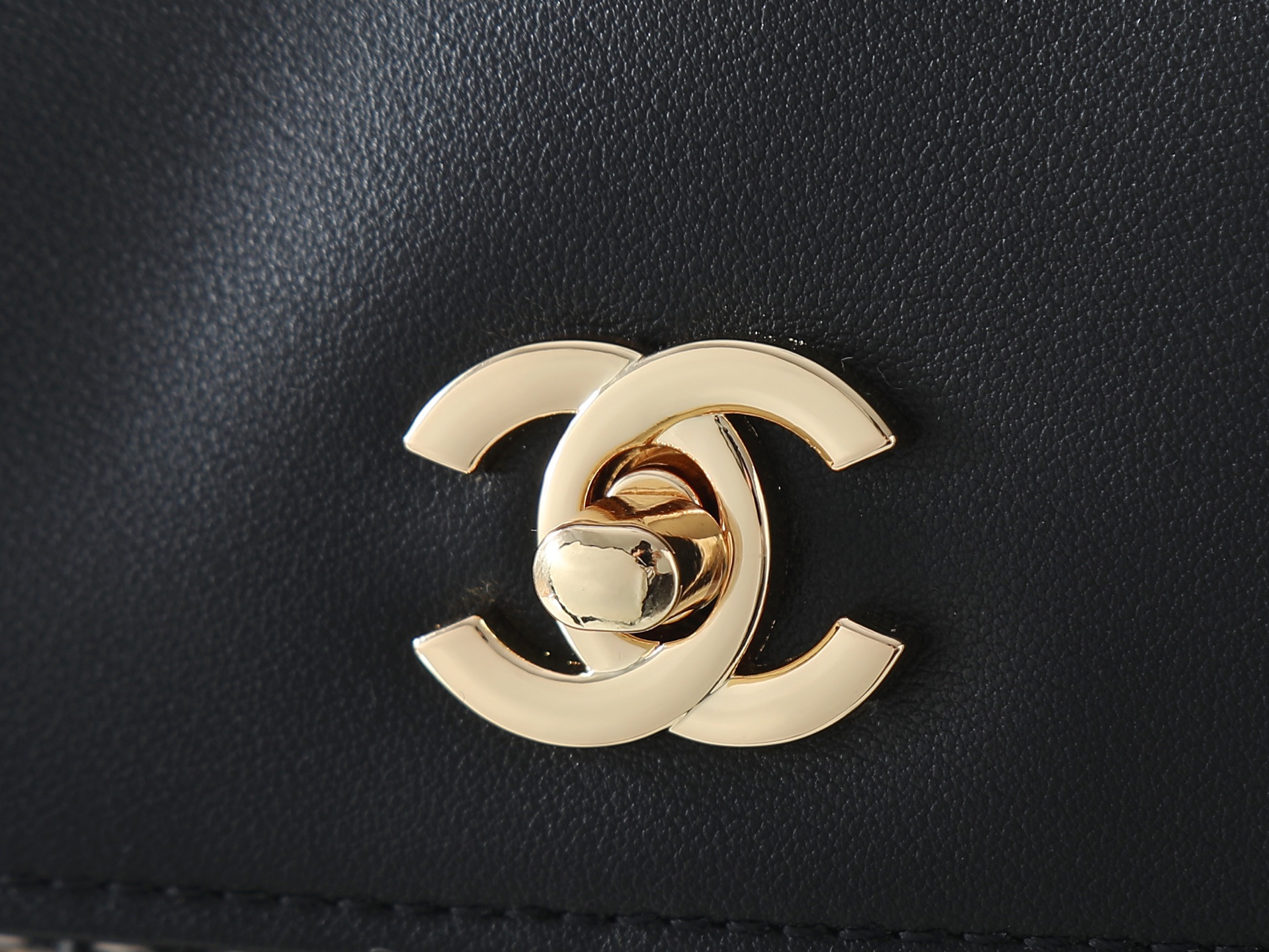 Handbag 6289 in Black