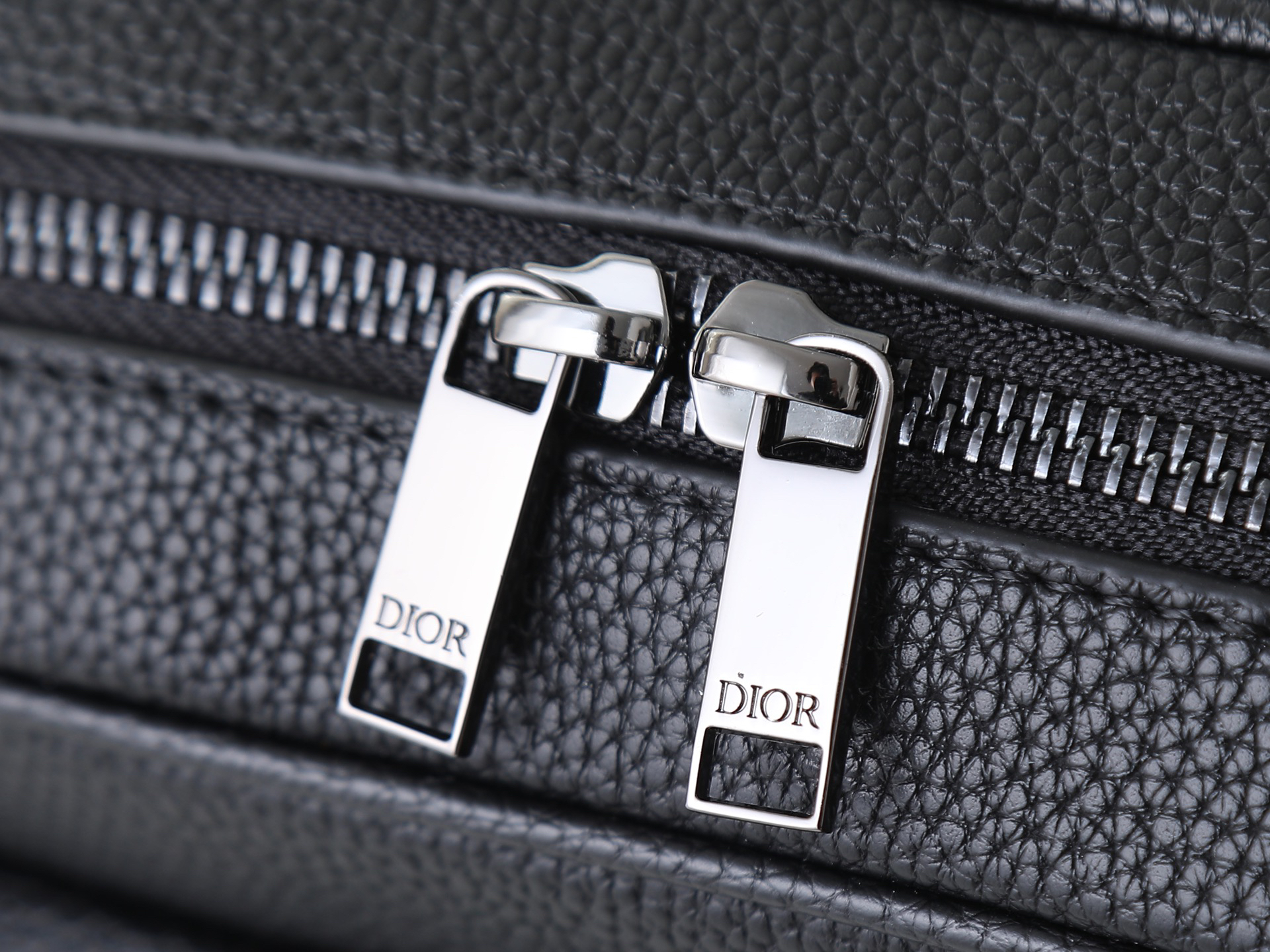 Dior Shoulder Bag 0340 in Black