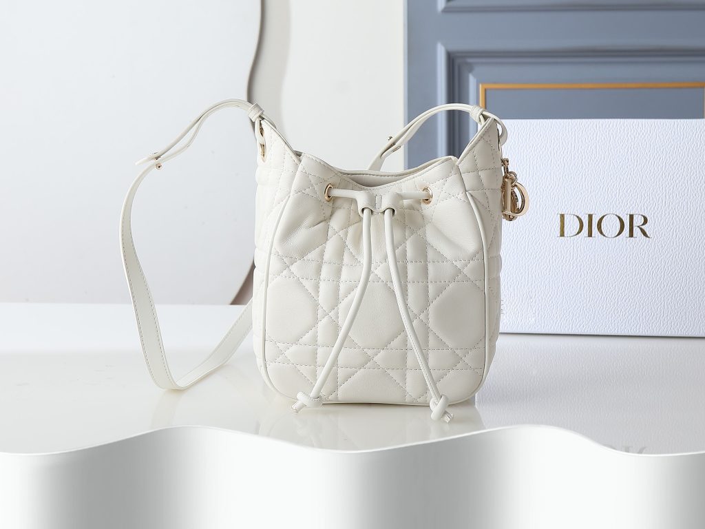 Handbag 2851 in White