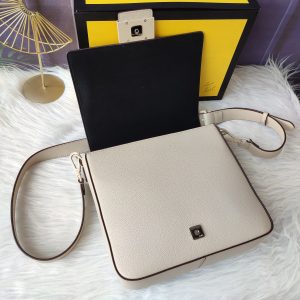 Fendi Shoulder Bag 7VA537
