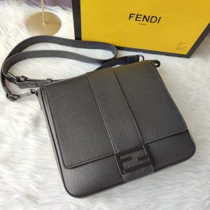 Fendi Shoulder Bag 7VA537 in Black