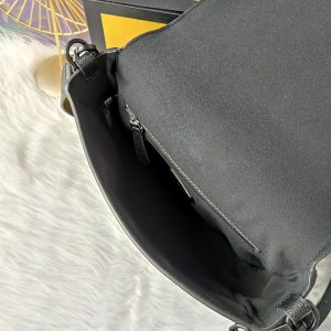 Fendi Shoulder Bag 7VA537 in Black