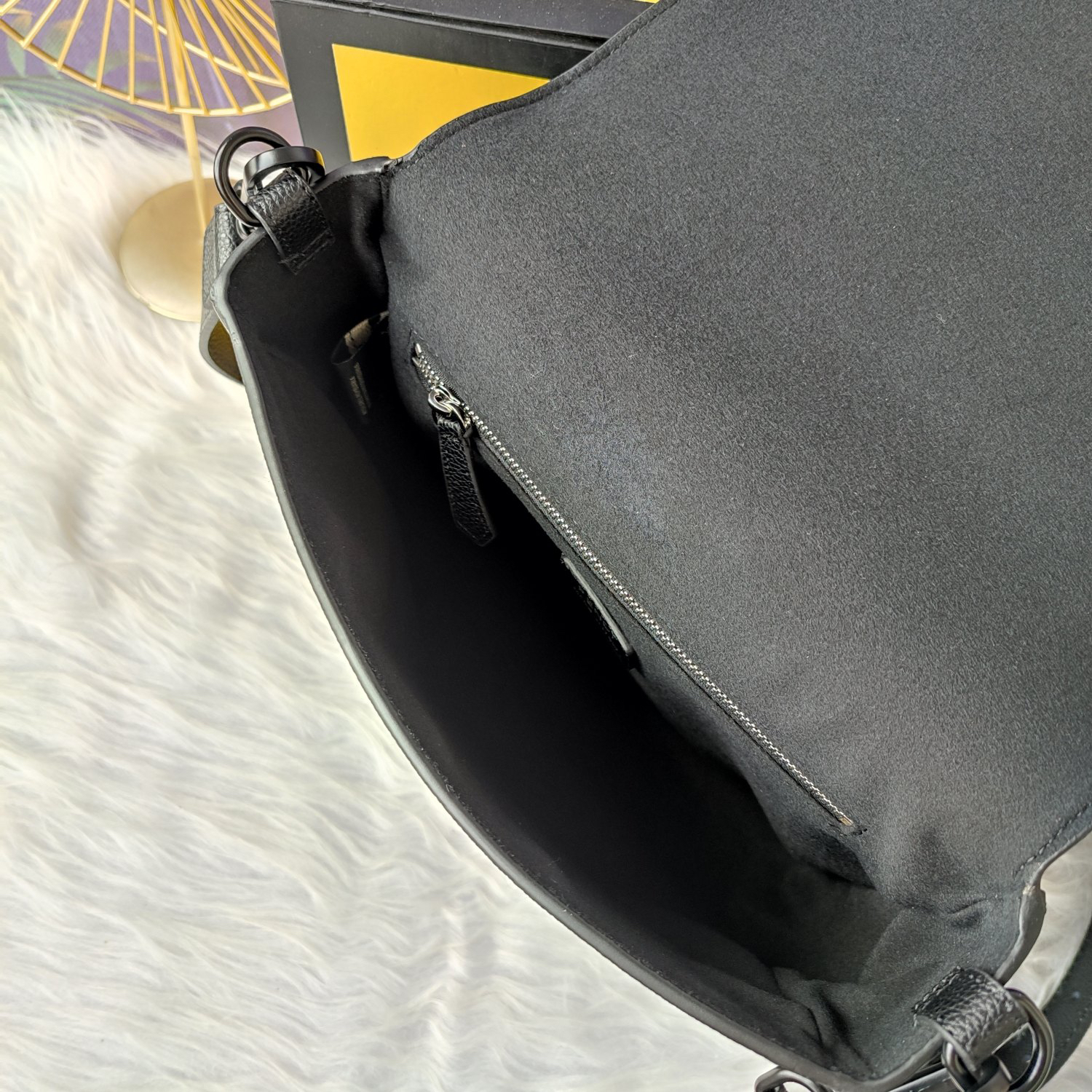 Fendi Shoulder Bag 7VA537 in Black