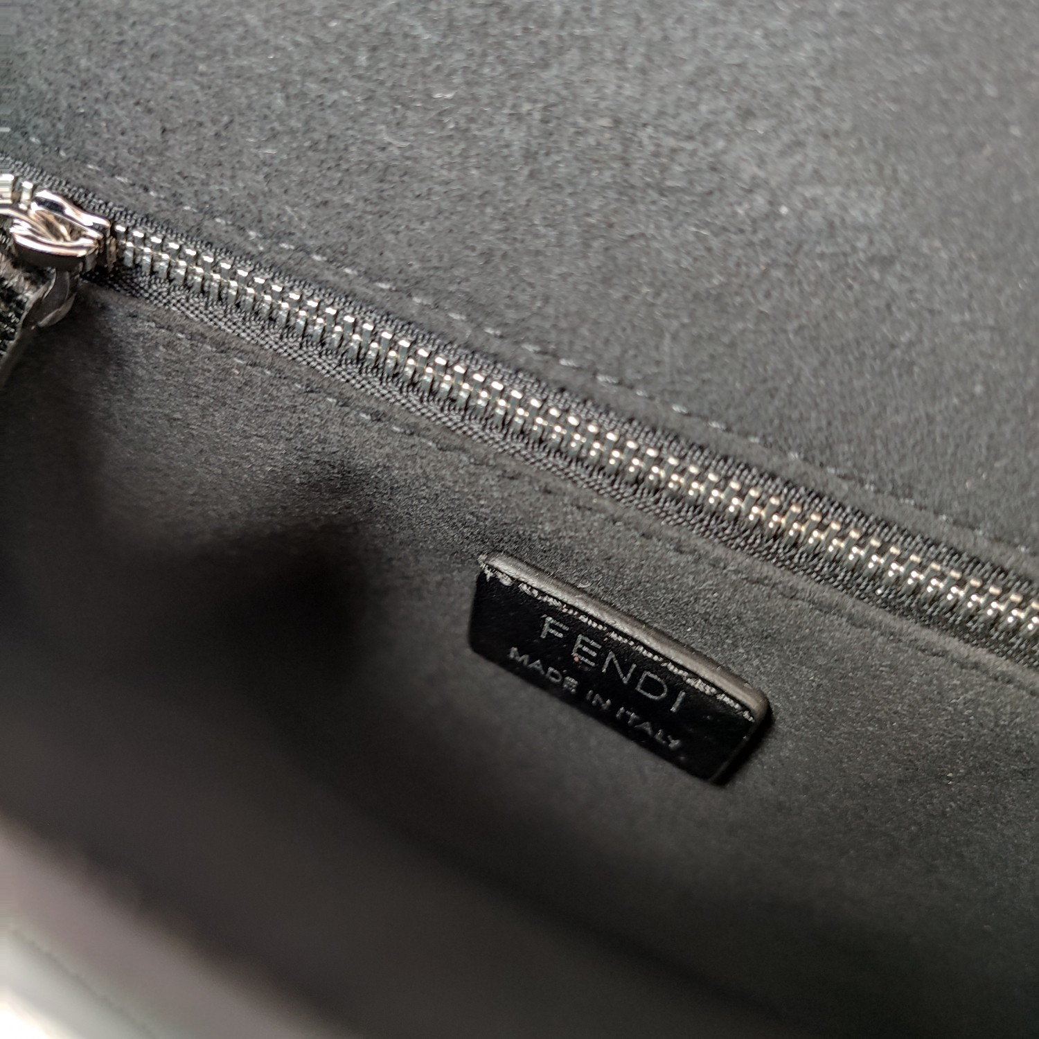 Fendi Shoulder Bag 7VA537 in Black