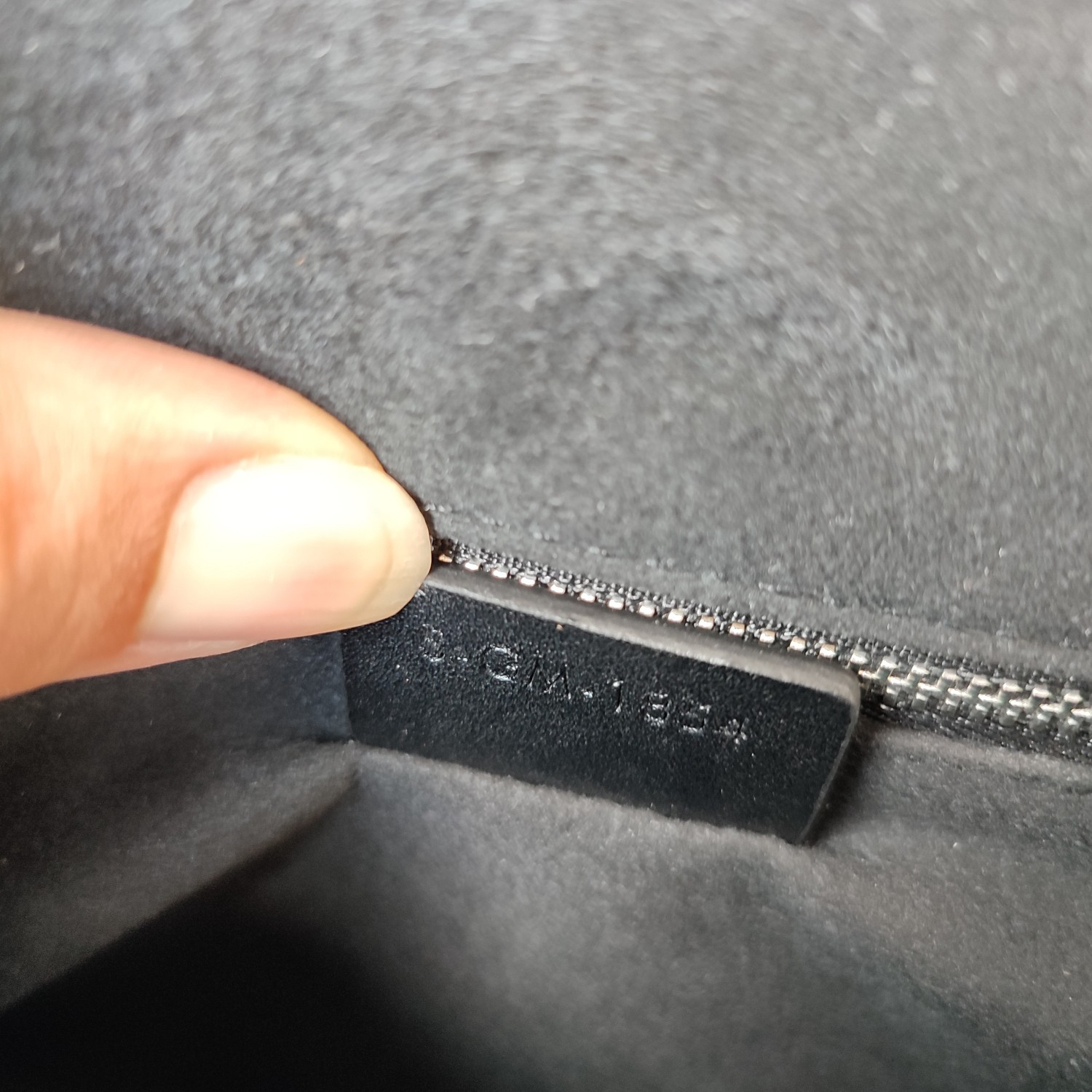 Fendi Shoulder Bag 7VA537 in Black