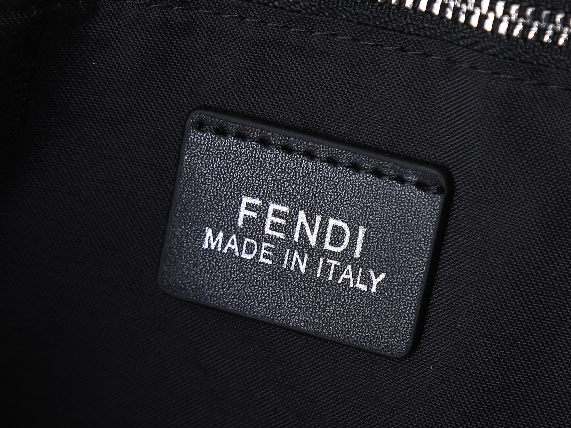 Handbag F7VA470