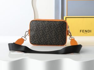 Shoulder Bag F7M0286