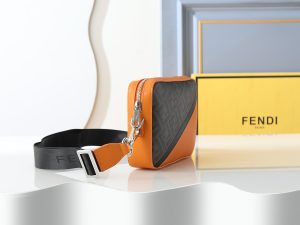 Shoulder Bag F7M0286