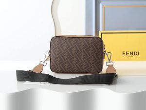 Shoulder Bag F7M0286 in Brown