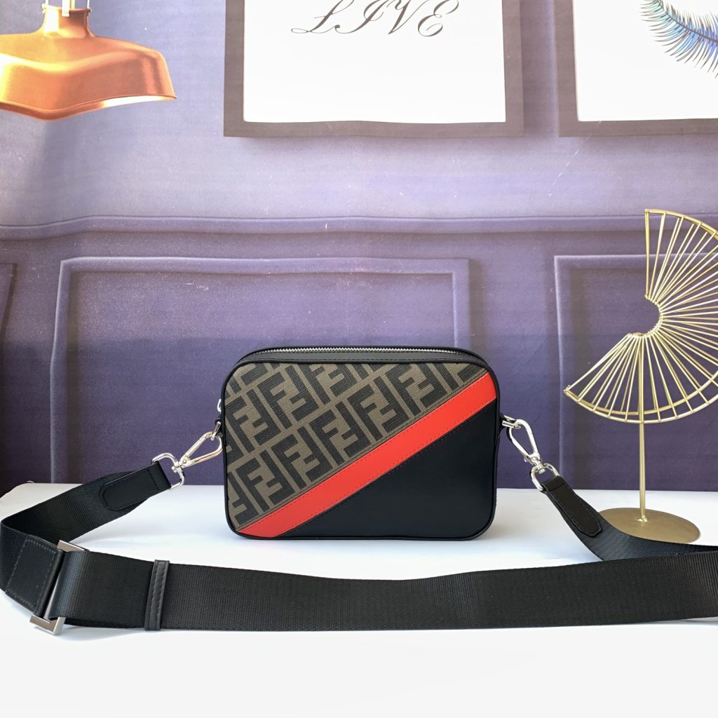 Shoulder Bag F7M0286 in Brown