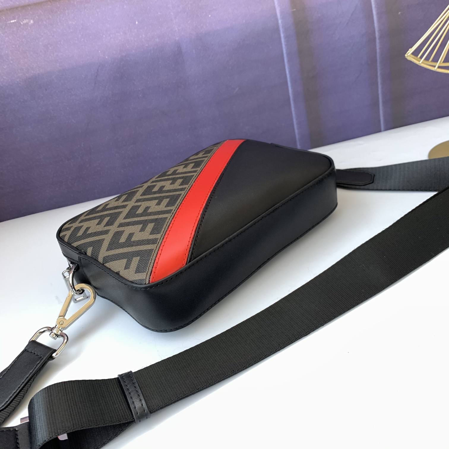 Shoulder Bag F7M0286 in Brown