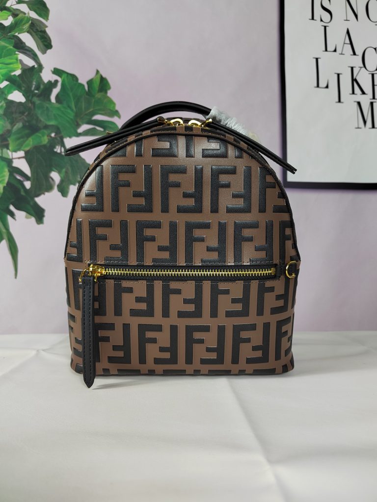 Backpack 8BZ038 in Brown