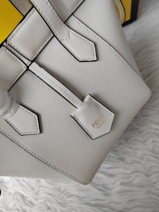 Bucket Bag 8BS083 in White