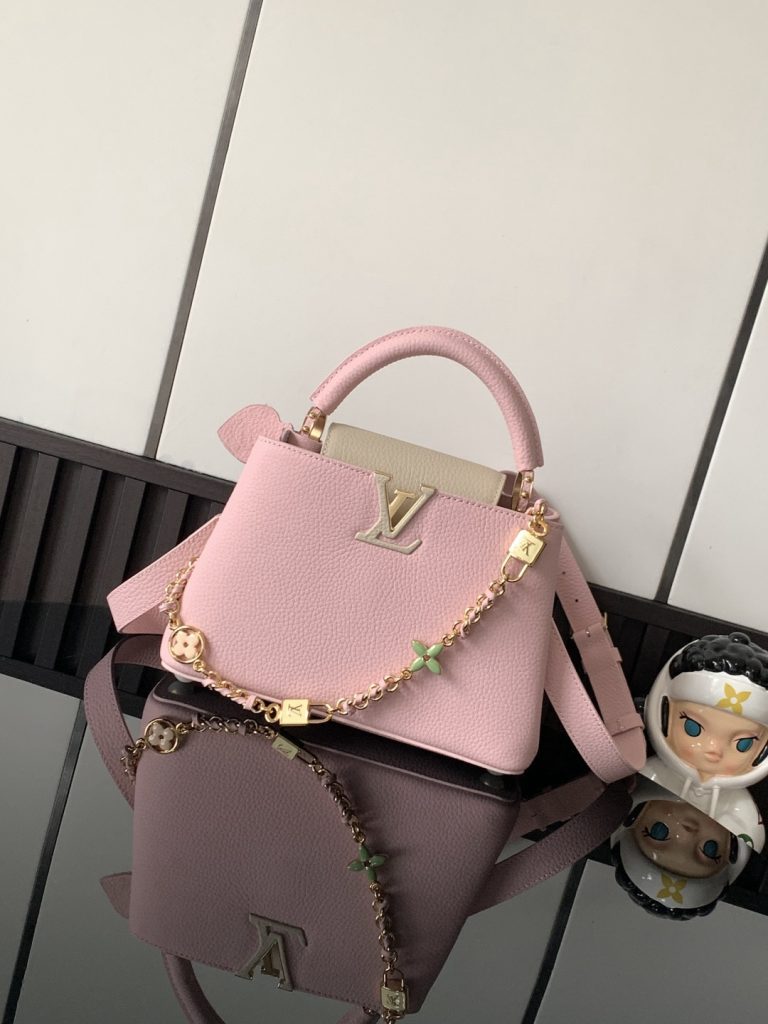 Louis Vuitton Handbag M23951