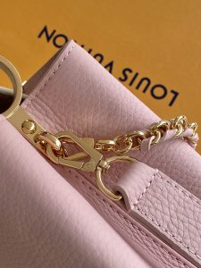 Louis Vuitton Handbag M23951