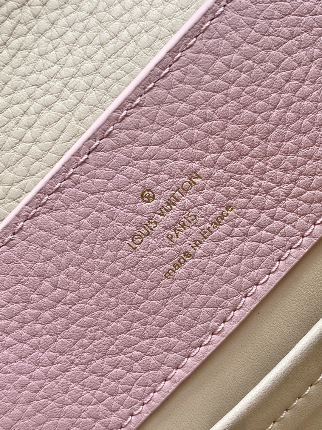Louis Vuitton Handbag M23951
