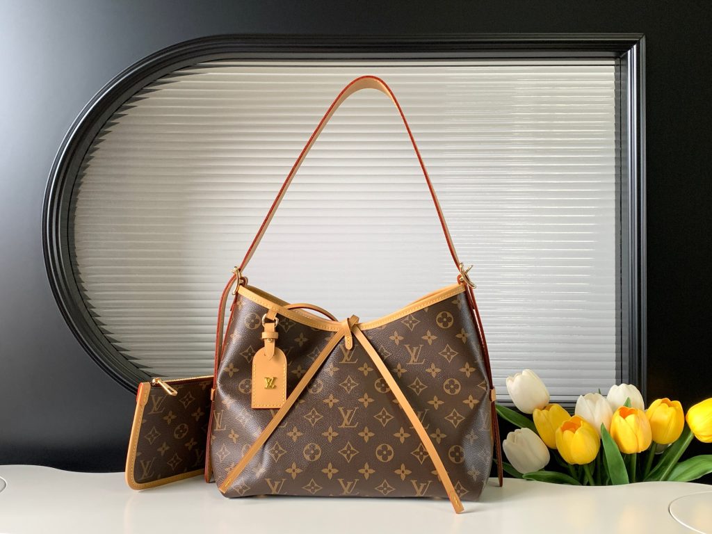 Louis Vuitton Handbag M46203