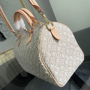 Louis Vuitton Handbag M28479