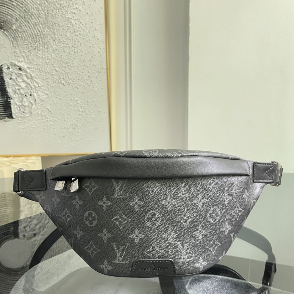 Louis Vuitton Waist Bag M46035