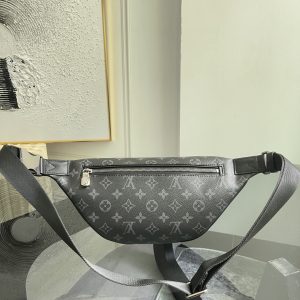 Louis Vuitton Waist Bag M46035