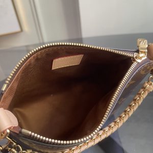 Louis Vuitton Handbag M29099