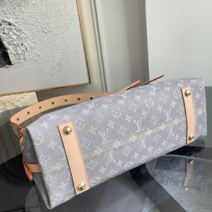 Louis Vuitton Tote Bag M13289 in Grey