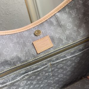 Louis Vuitton Tote Bag M13289 in Grey