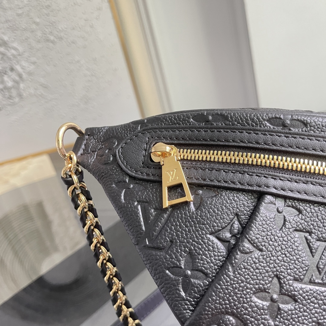 Louis Vuitton Waist Bag M14353