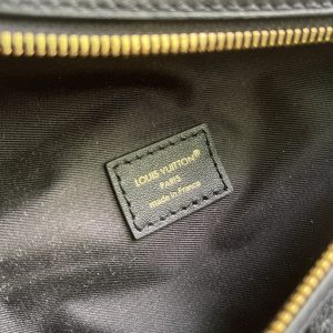 Louis Vuitton Waist Bag M14353