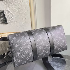 Louis Vuitton Shoulder Bag M46655