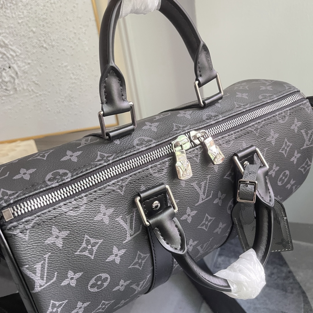Louis Vuitton Shoulder Bag M46655