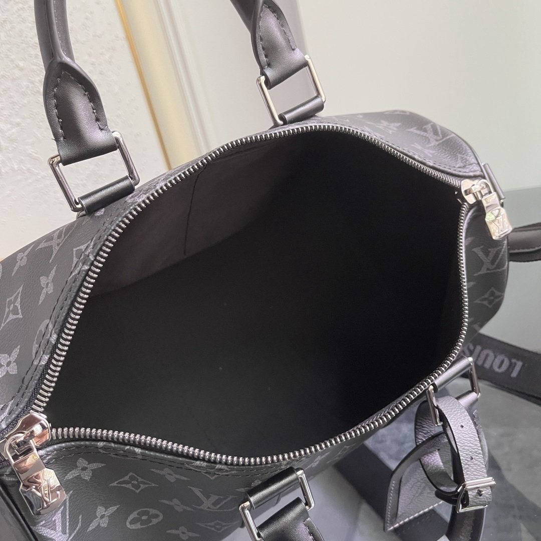 Louis Vuitton Shoulder Bag M46655