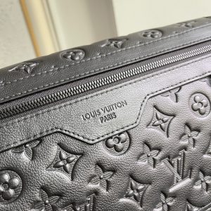 Louis Vuitton Messenger Bag M28781 in Black
