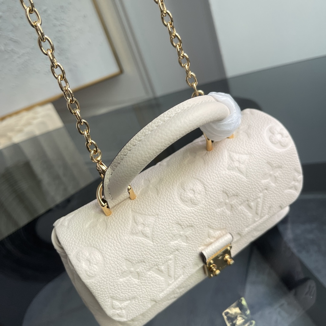Louis Vuitton Card Holder M29380 in Blue