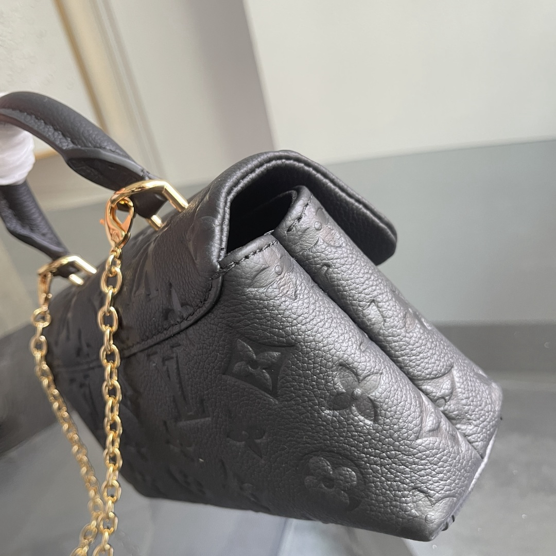 Louis Vuitton Card Holder M29380 in Blue