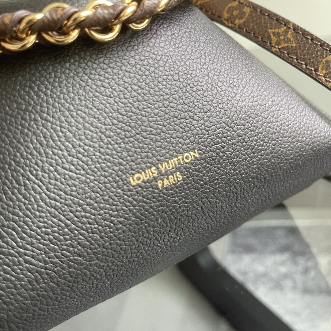 Handbag in Black