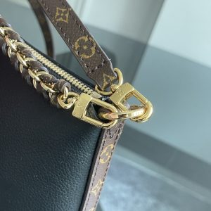 Handbag in Black