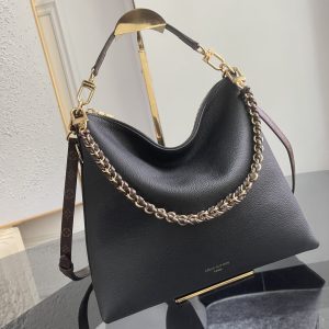 Louis Vuitton Handbag M29195 in Black