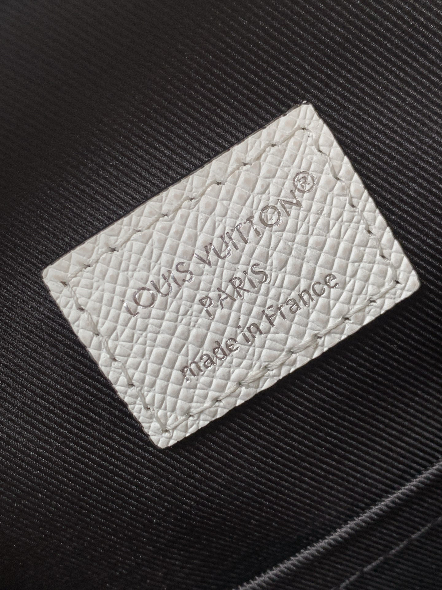 Louis Vuitton Handbag P600