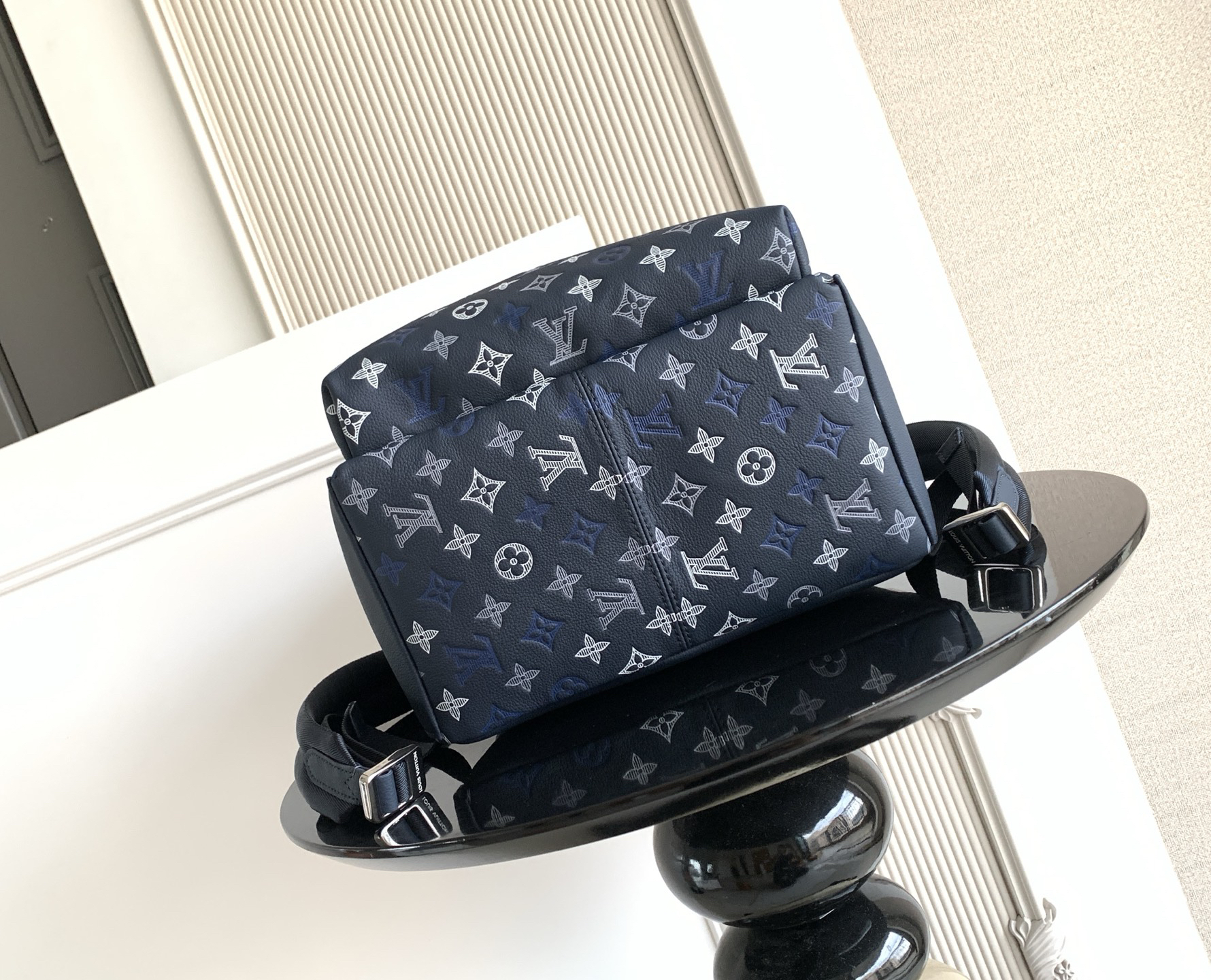 Louis Vuitton Backpack M28575