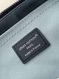 Louis Vuitton Handbag P780