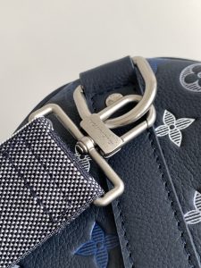 Louis Vuitton Handbag M28836