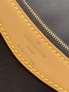 Louis Vuitton Handbag M45985