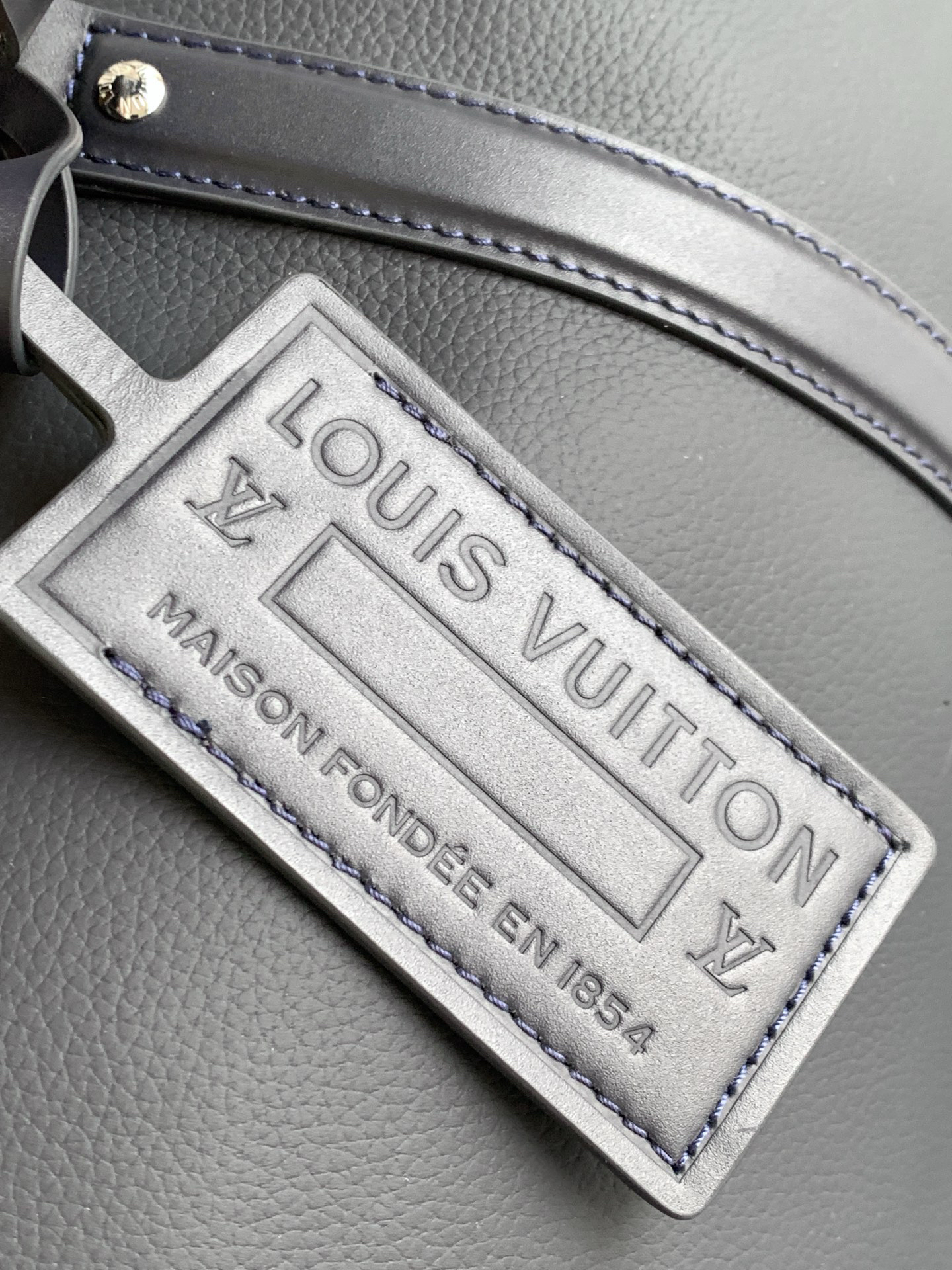 Louis Vuitton Handbag M11693