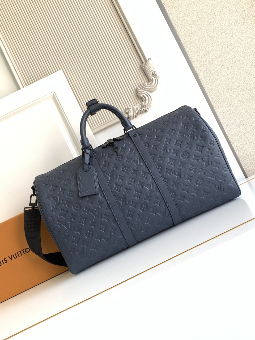Louis Vuitton Handbag M14840