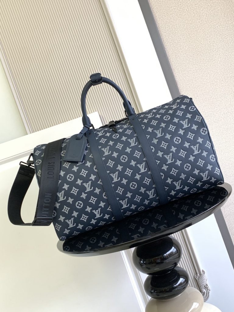 Louis Vuitton Handbag M24953